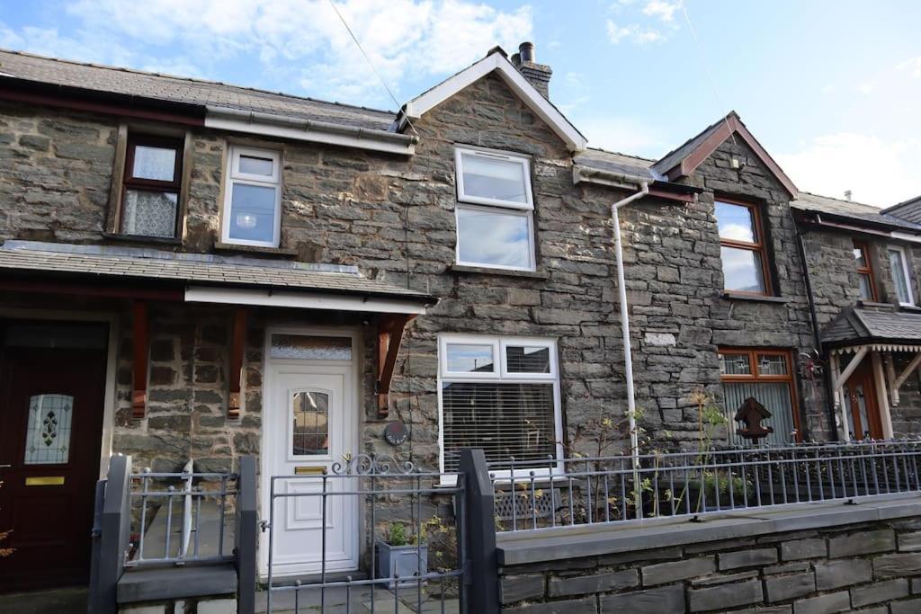 Dol Bach - Your Homely Welsh Cottage In The Heart Of Snowdonia Blaenau Ffestiniog Buitenkant foto